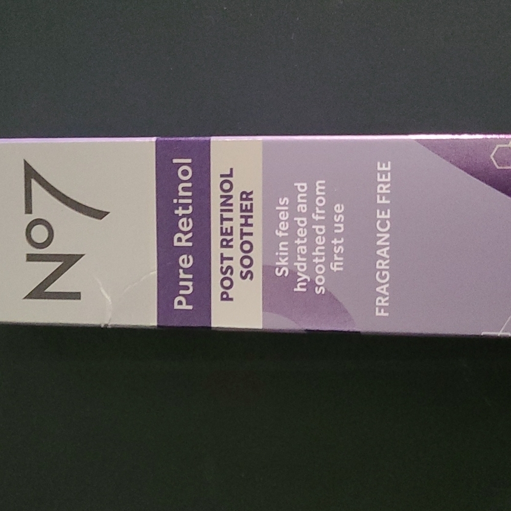 No7 Pure Retinol Post Soother